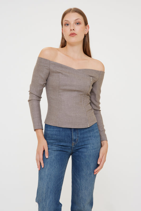 TOP SOFIA RENOIR