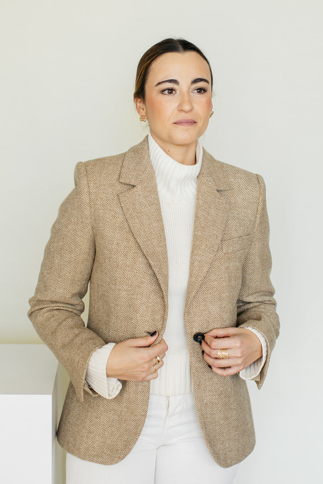CHAQUETA CAROLINE EN ESPIGA BEIGE CLARO